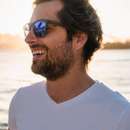 Handsome, tall and tanned guy wants to meet shy woman in Tennessee